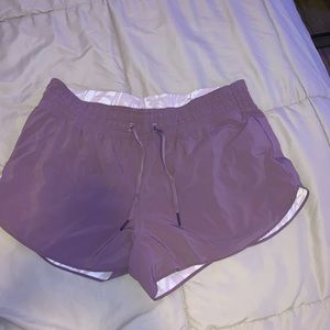 Lululemon pick a side shorts